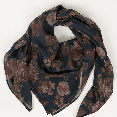 Chels Scarf in Large Navy Floral