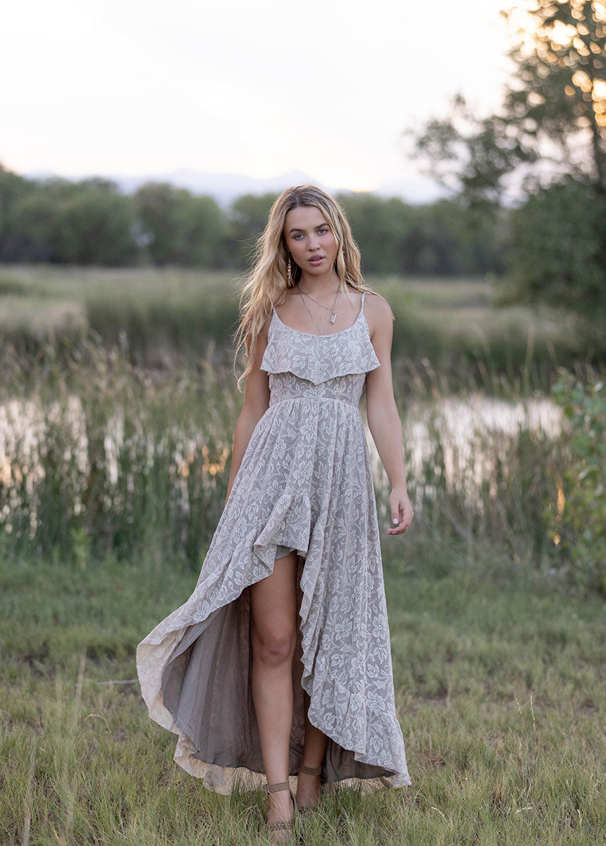 Amalee Dress in Oyster