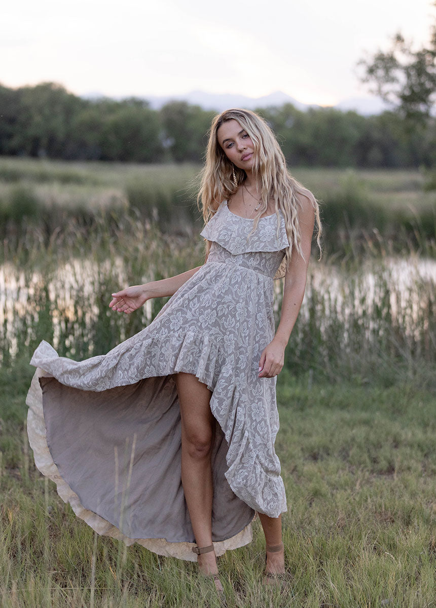 Amalee Dress in Oyster