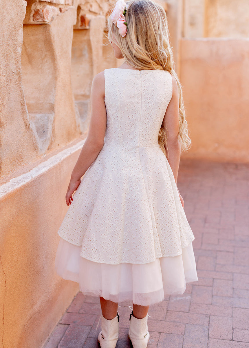 Amberlyn Dress in Cream 5