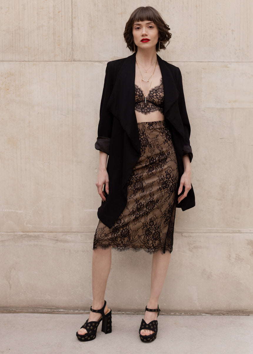 Branwren Skirt in Black