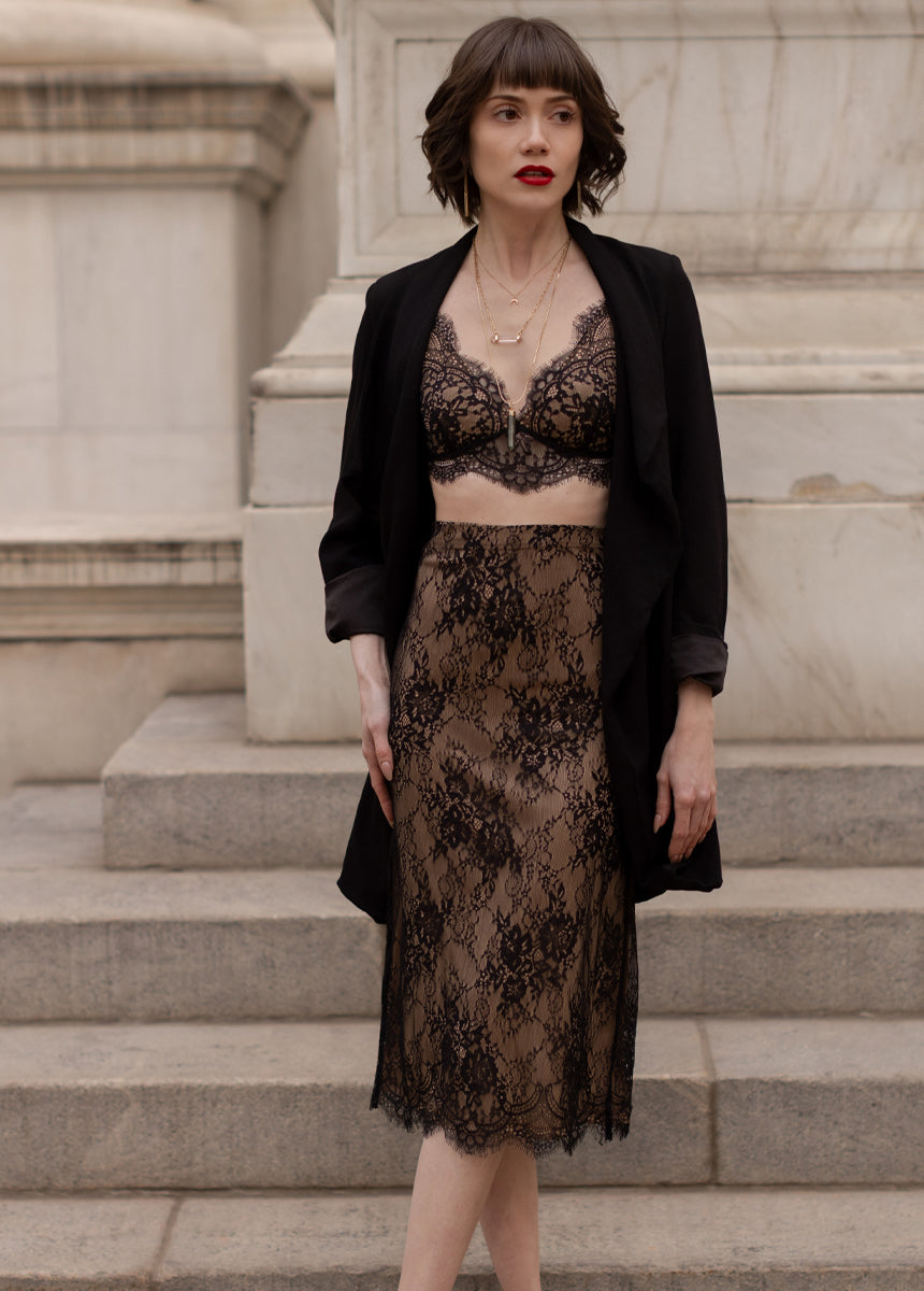 Branwren Skirt in Black