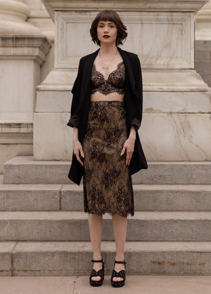 Branwren Skirt in Black