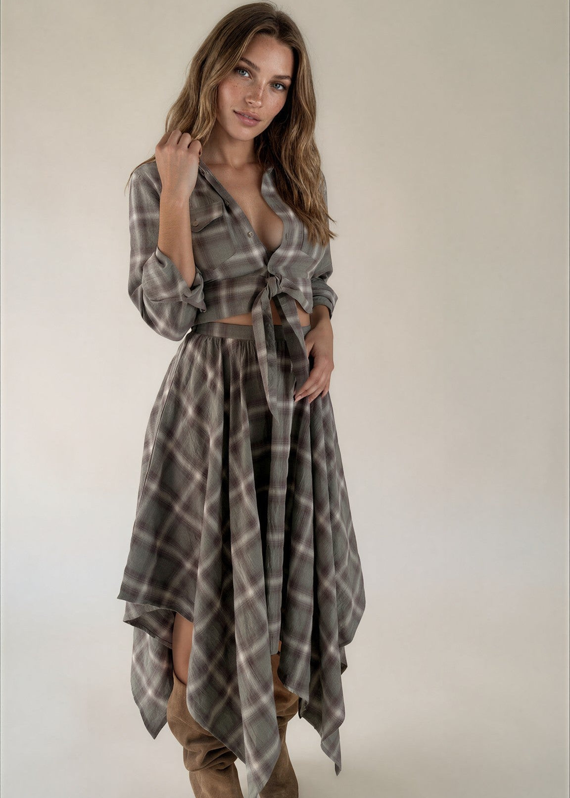 Casey Set in Sage Plaid