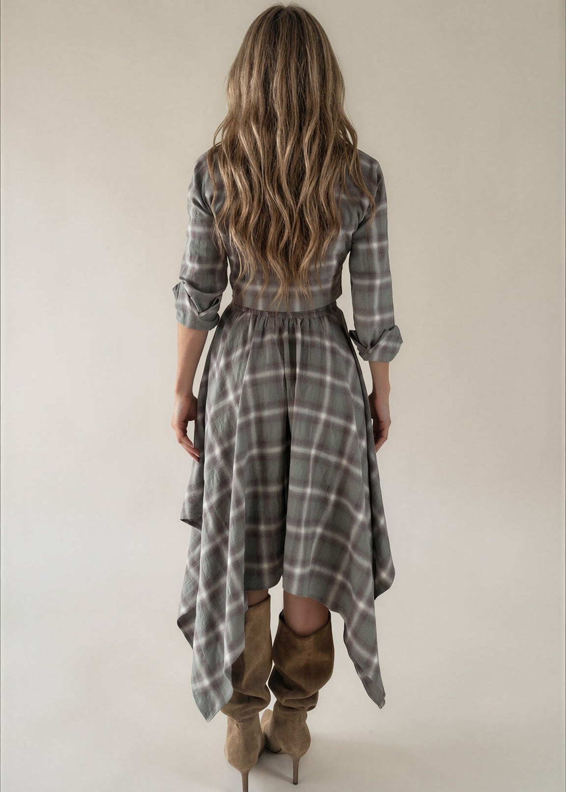 Casey Set in Sage Plaid