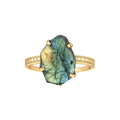 Circe Ring in Labradorite