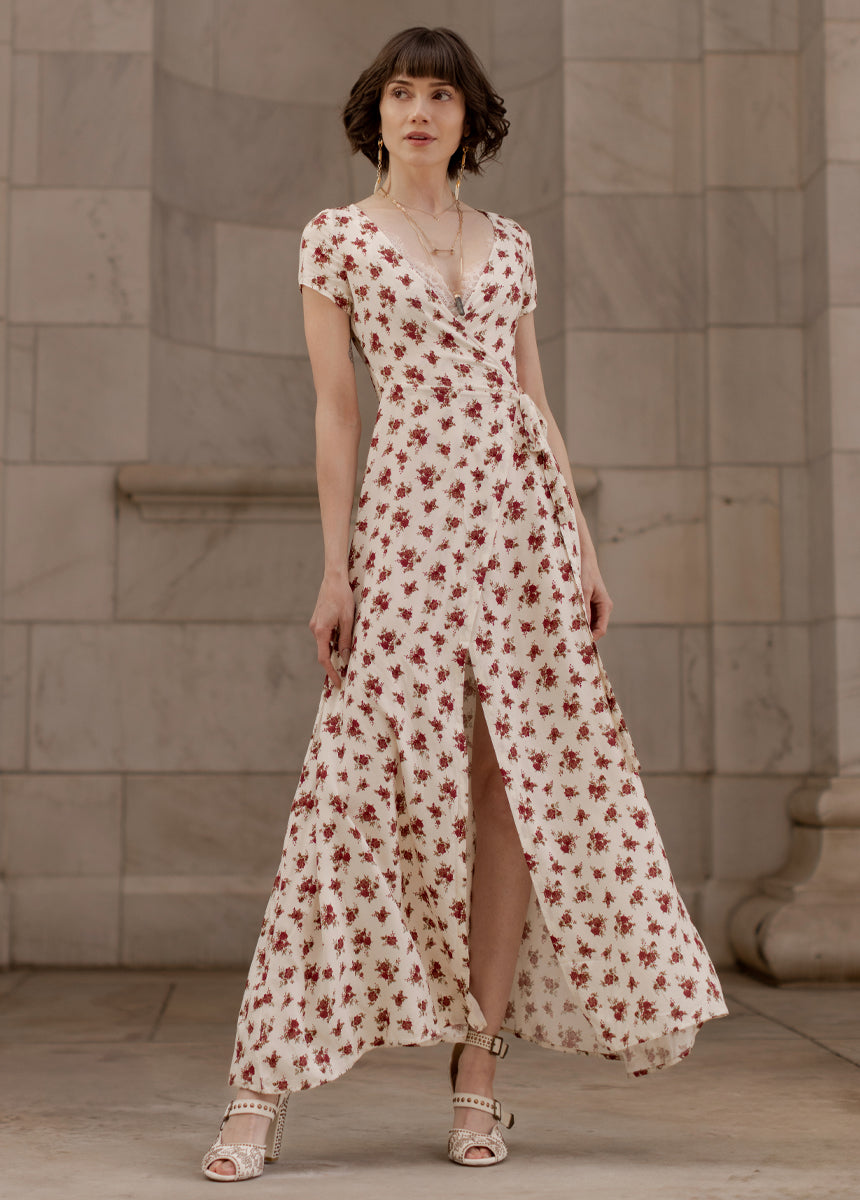 cream patterned dress Cream FLORAL MIDI DRESS WITH BLUE PANEL DETAIL, BUTTON FRONT AND PUFF SLEEVES Cream / 14