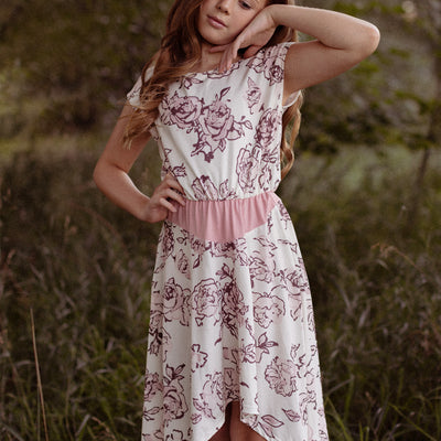 Fenlie Dress in Cream Boho Floral