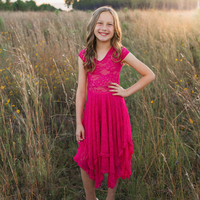 Fennia Dress in Fuchsia
