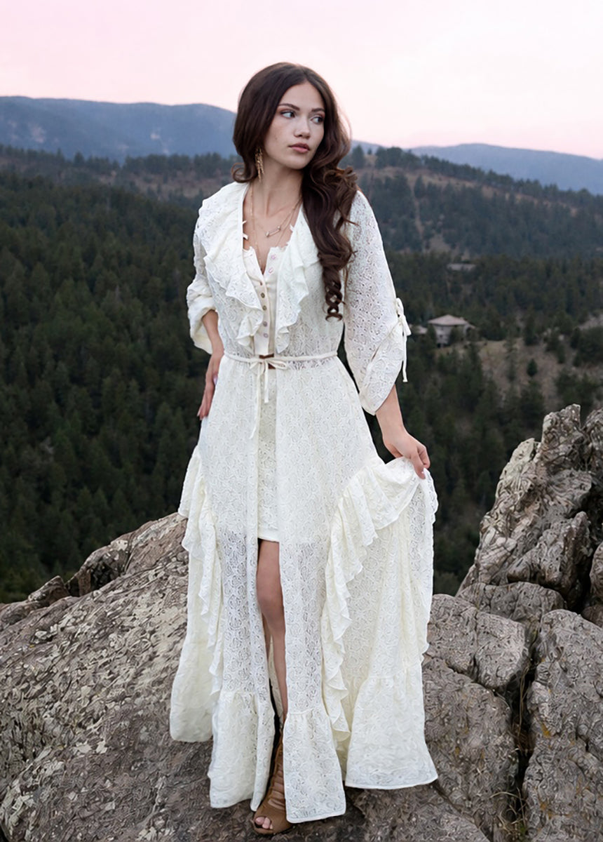 Kaleen Set in Ecru