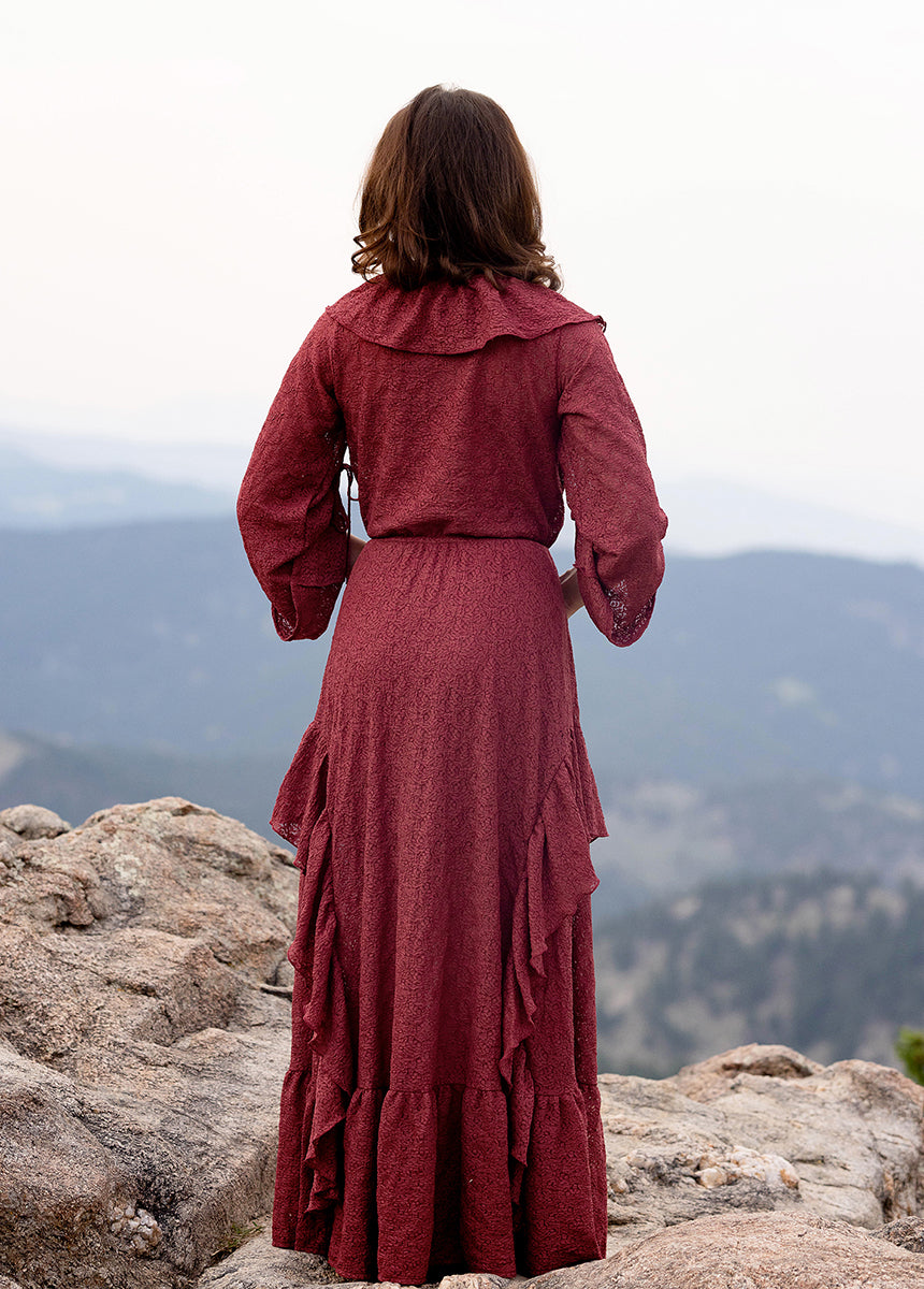 Kaleen Set in Mesa Rose
