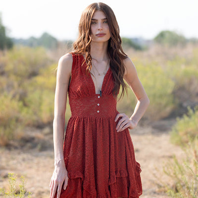 Selena Dress in Vintage Red