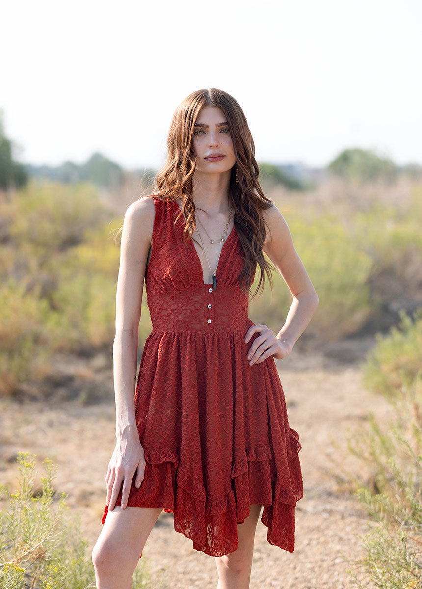 Selena Dress in Vintage Red