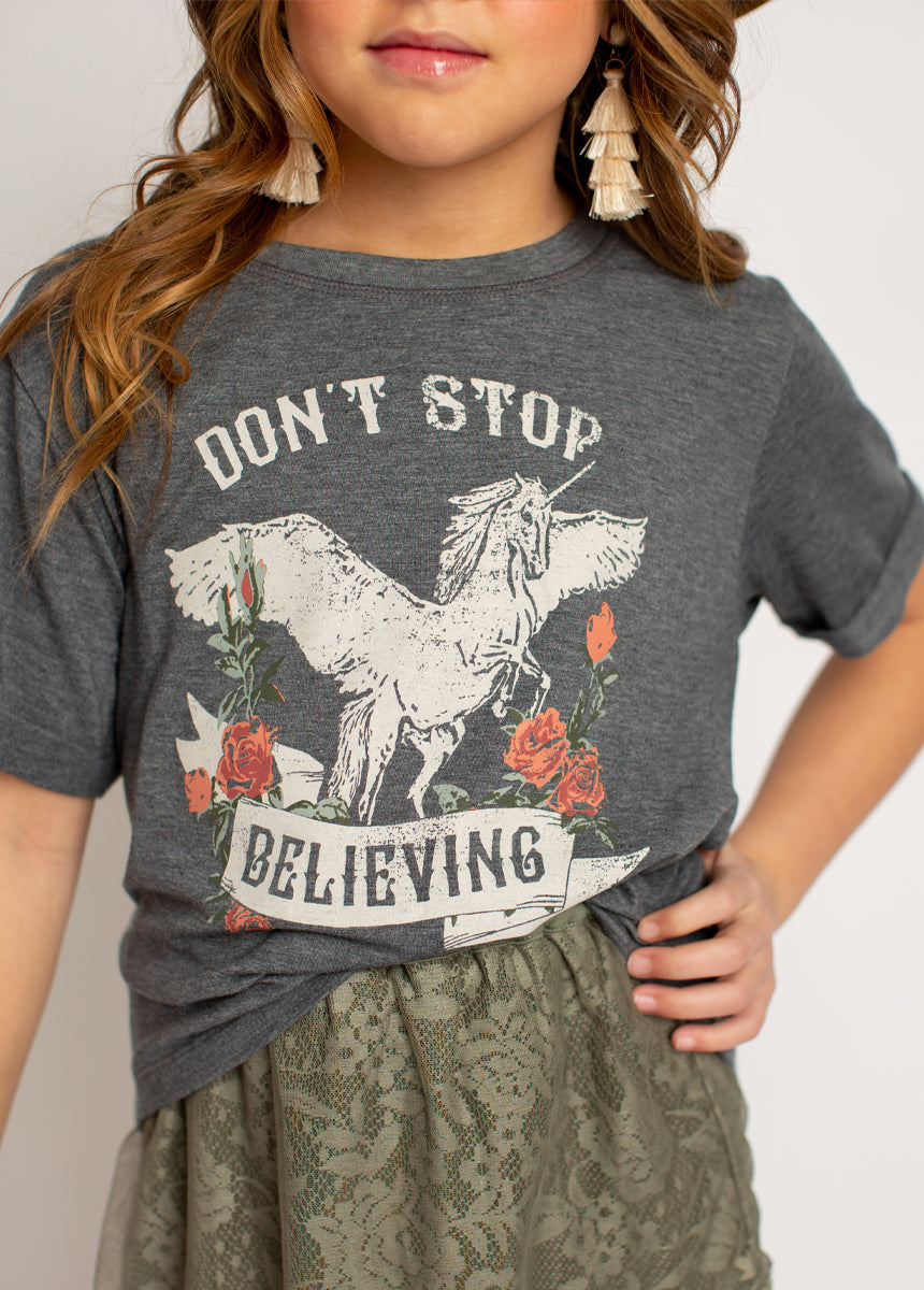 Don't Stop Believing Tee in Heather Slate