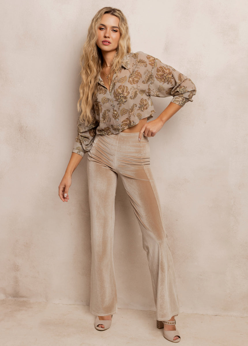 Agnecia Top in Ecru Leaves Print