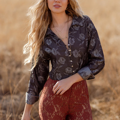 Agnecia Top in Dark Rose