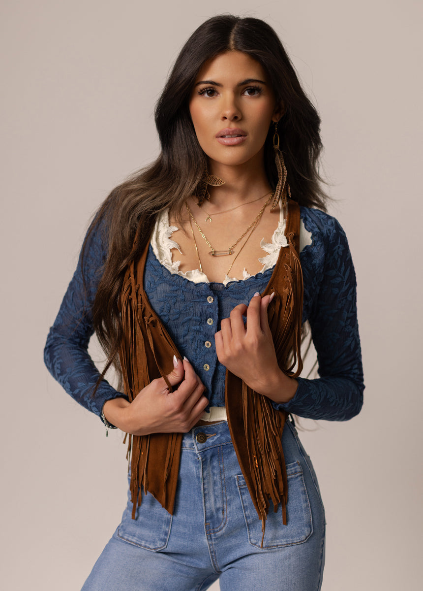 Salomi Vest in Nutmeg