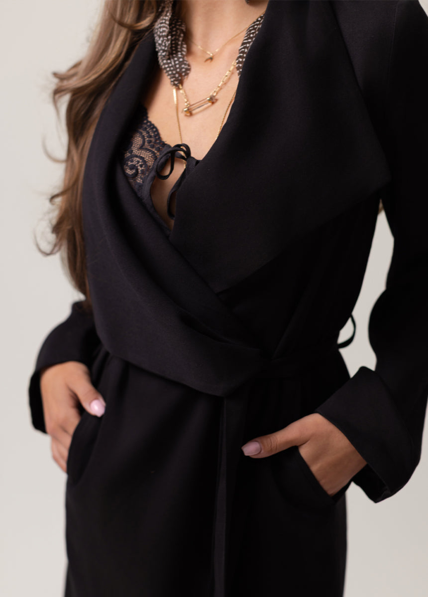 Astryn Jacket in Black