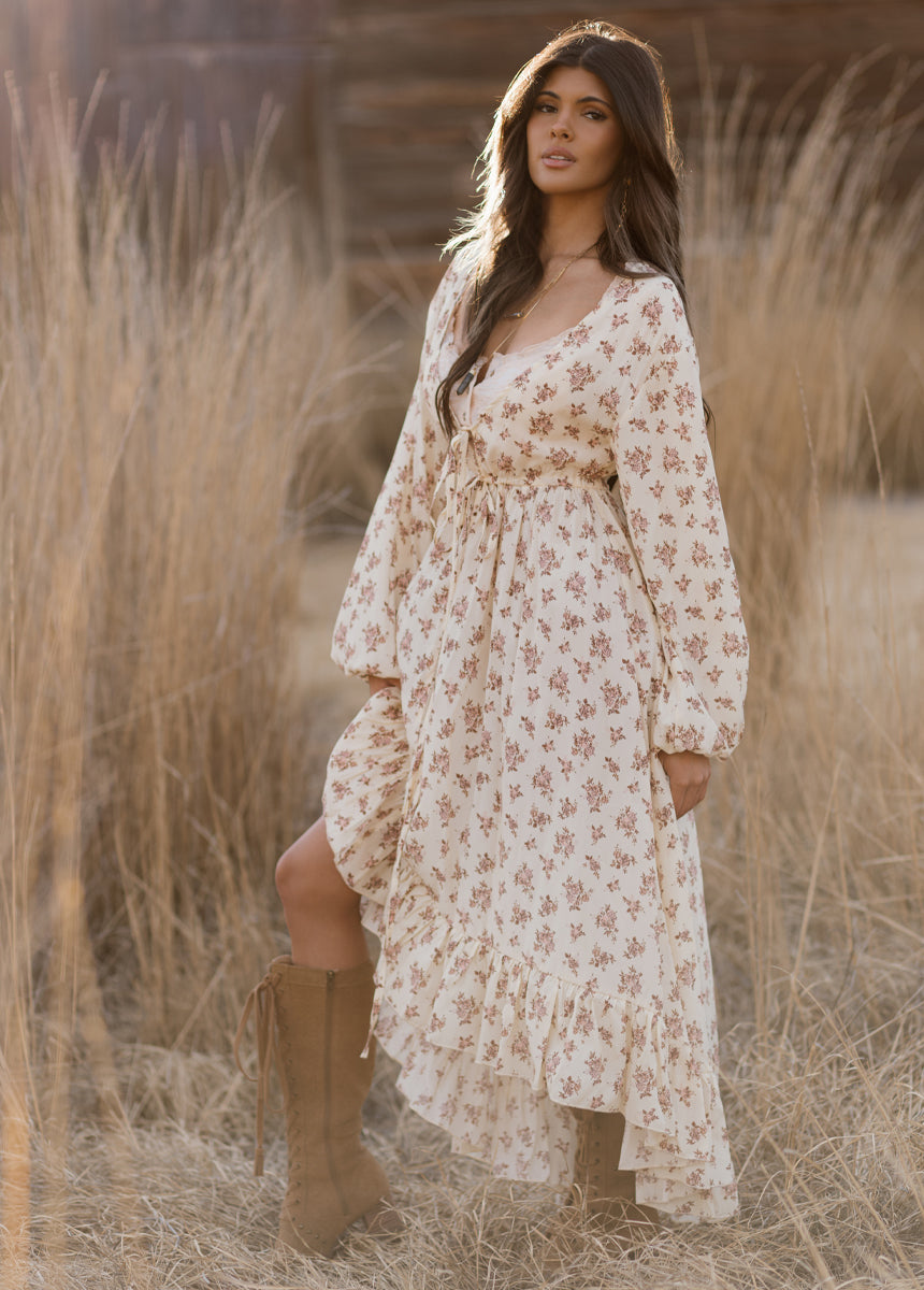 Beri Dress in Ecru Floral
