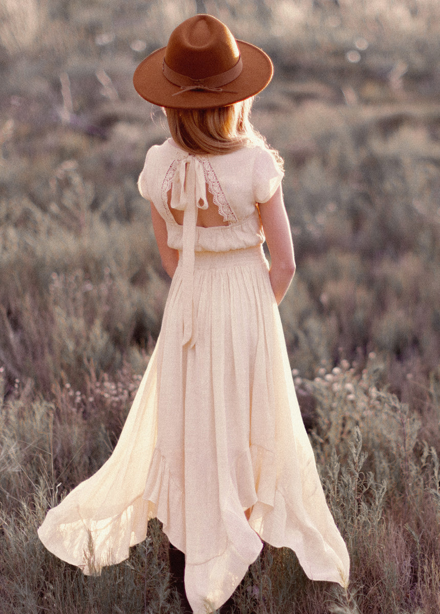 Joyfolie Girls Briley Maxi Dress in Ecru, Size 4 Joyfolie Girls Briley Maxi Dress in Ecru, Size 4