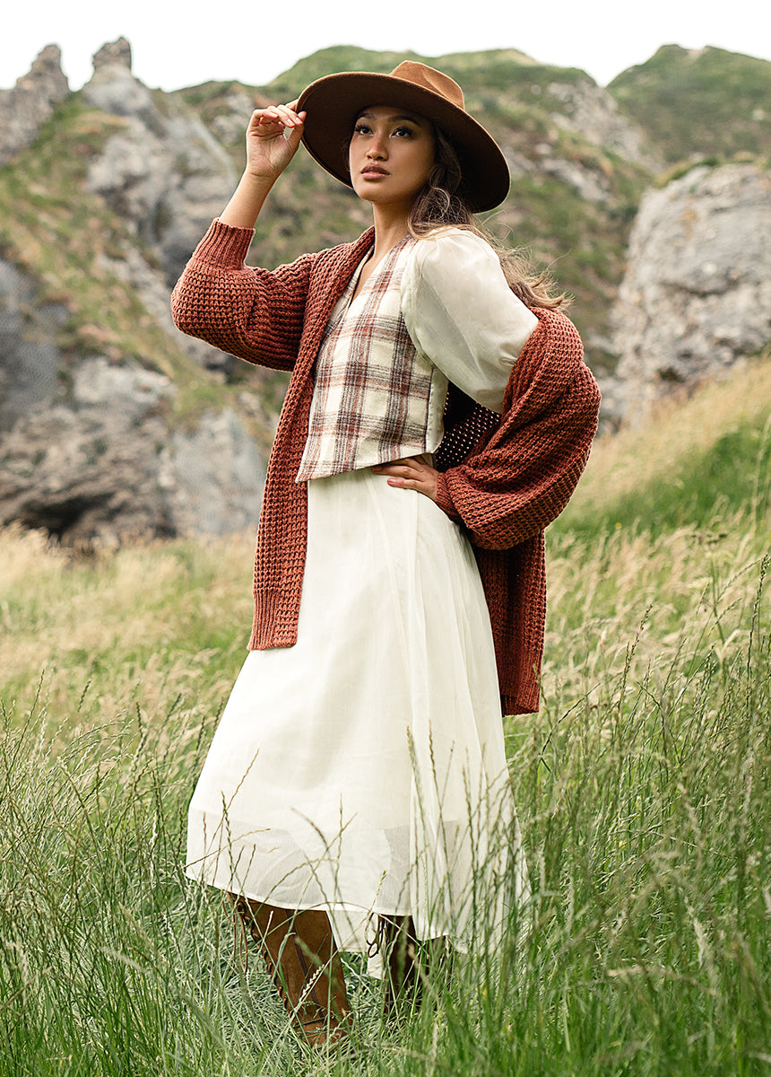 Aurla Cardi in Brick Marl