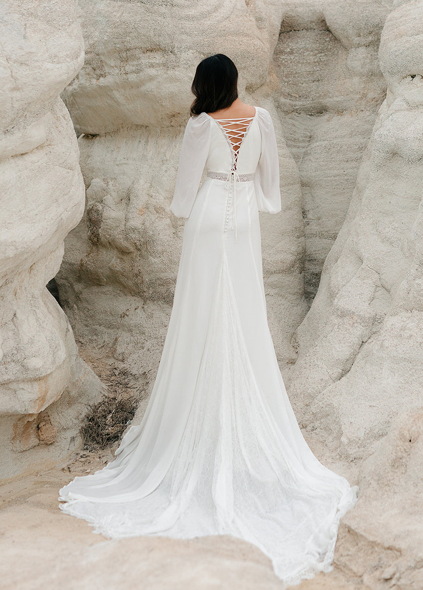 Emberlynn Bridal Gown in Lily