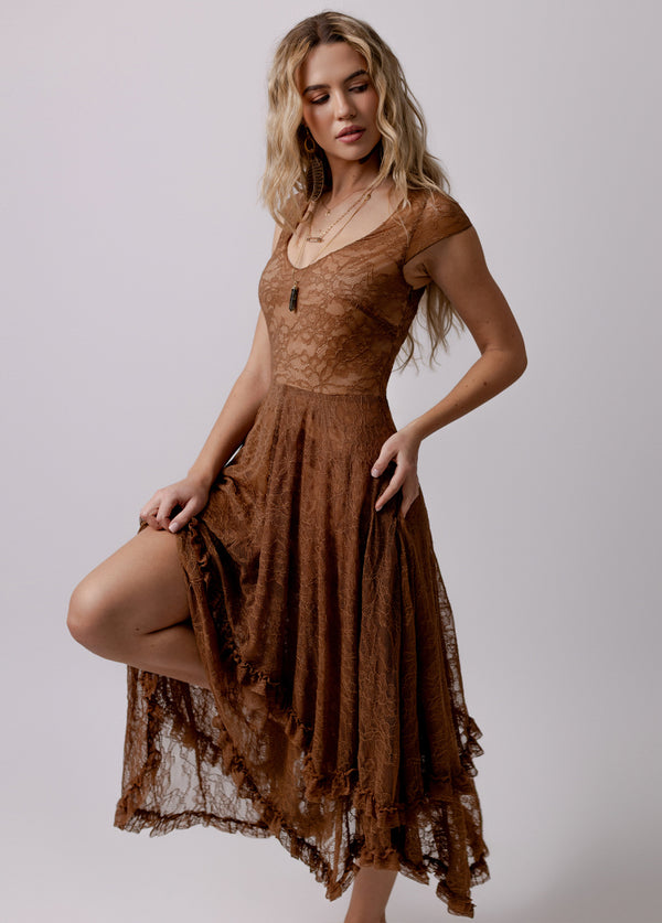Fernilia Dress in Camel - Joyfolie
