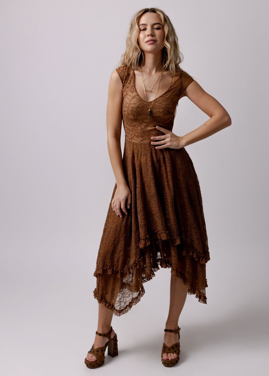 Fernilia Dress in Camel