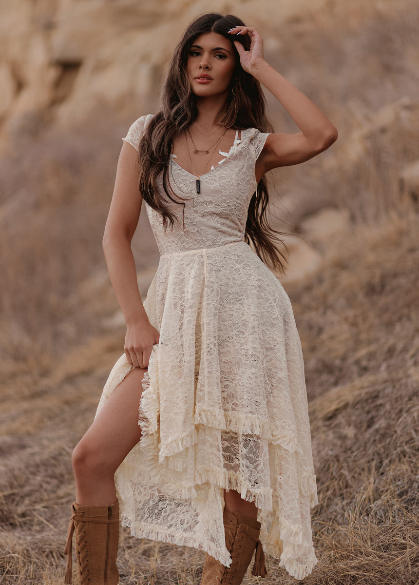 Fernilia Dress in Ecru