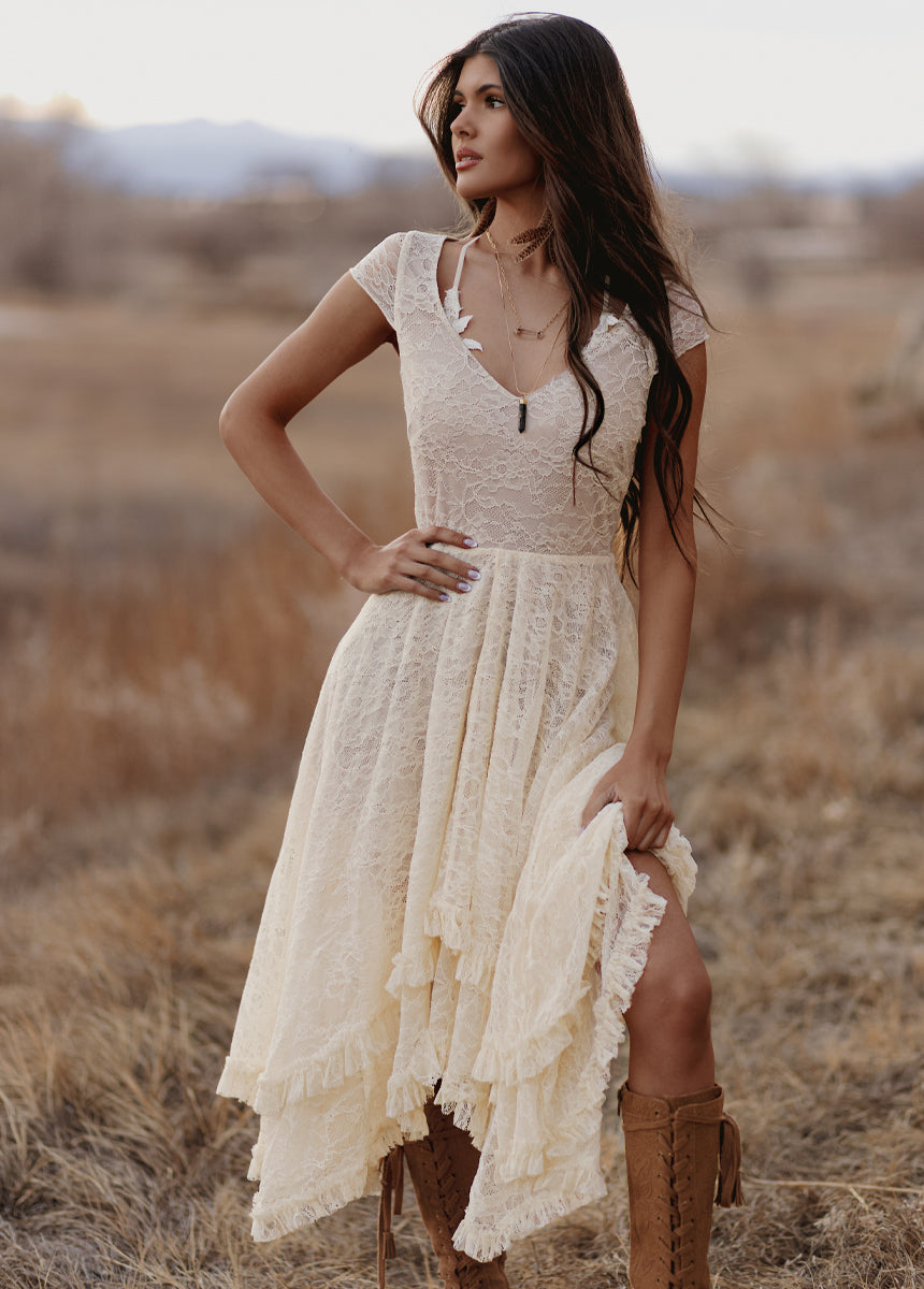 Fernilia Dress in Ecru