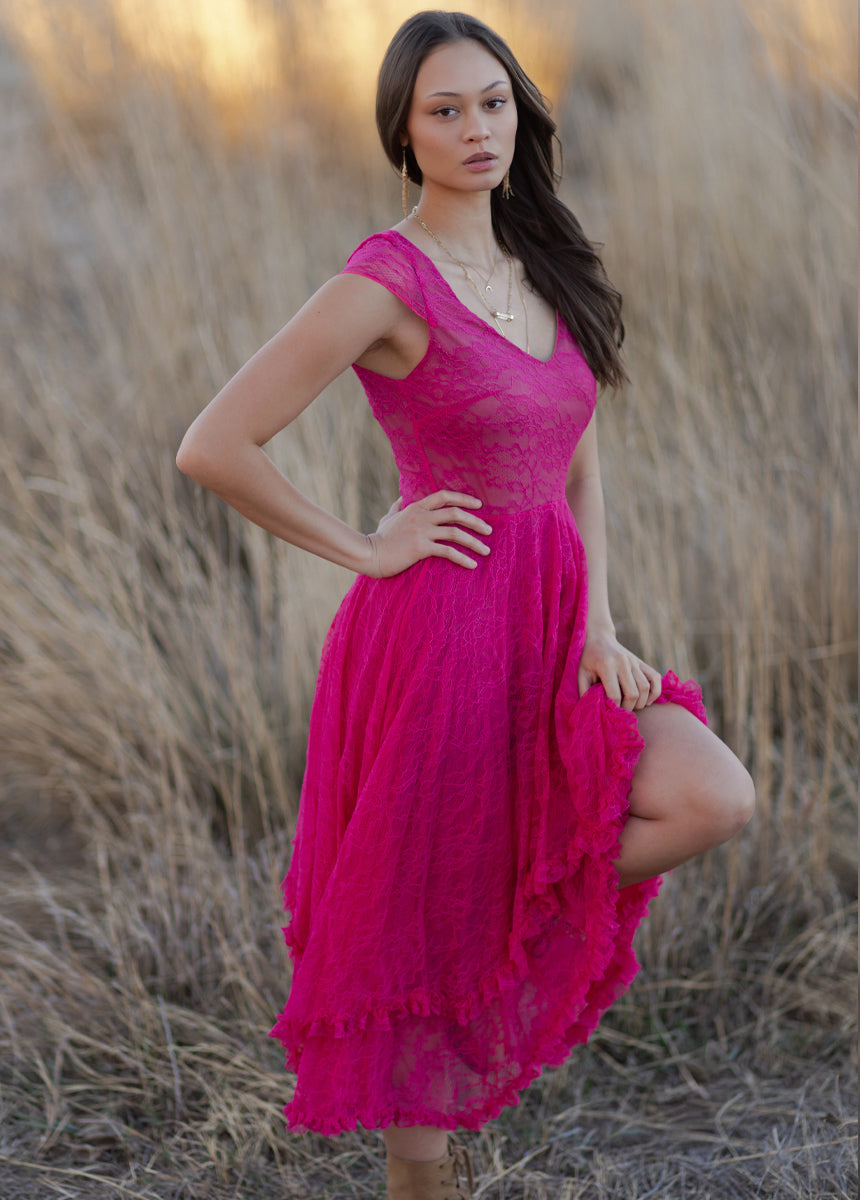 Fernilia Dress in Fuchsia