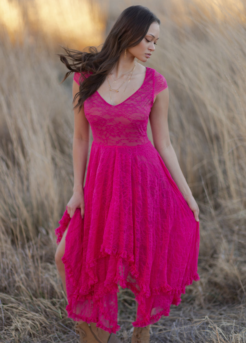Fernilia Dress in Fuchsia