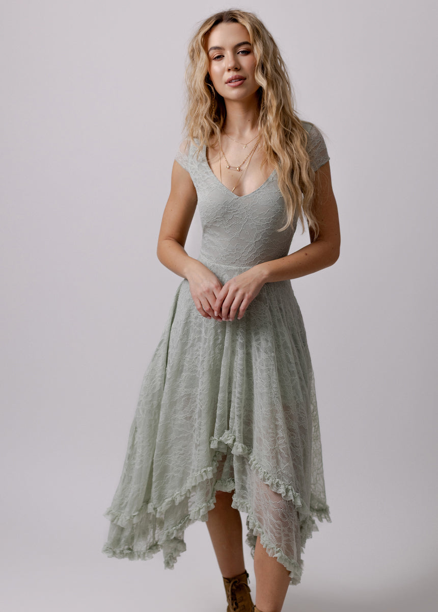 Fernilia Dress in Barely Blue