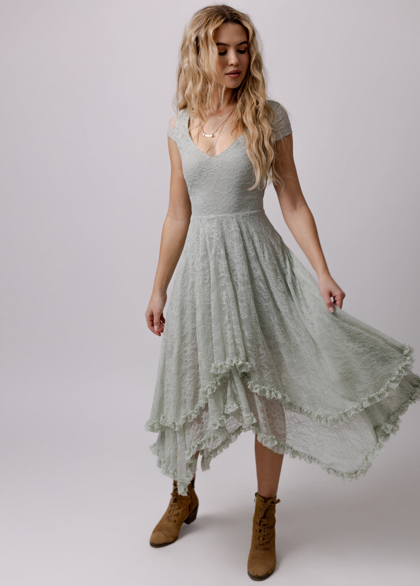 Fernilia Dress in Barely Blue