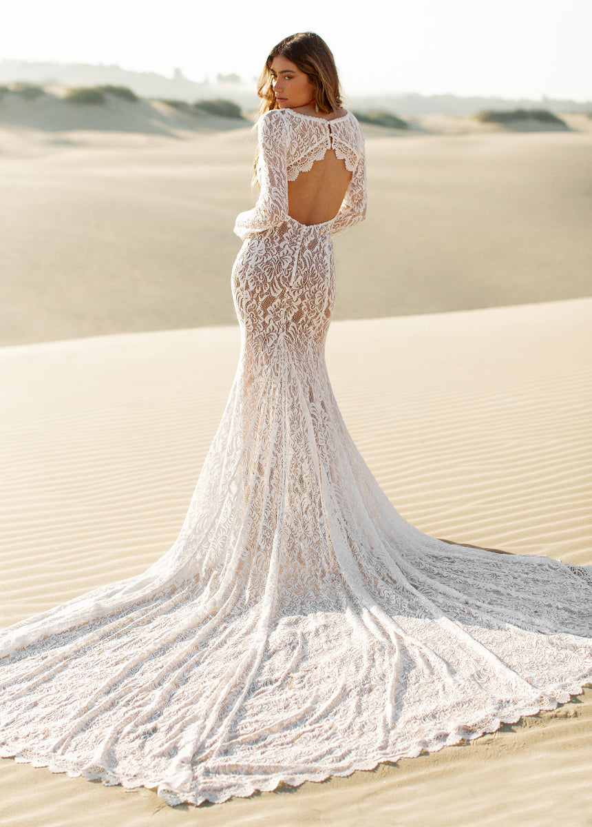Yasmin Bridal Gown in Lily