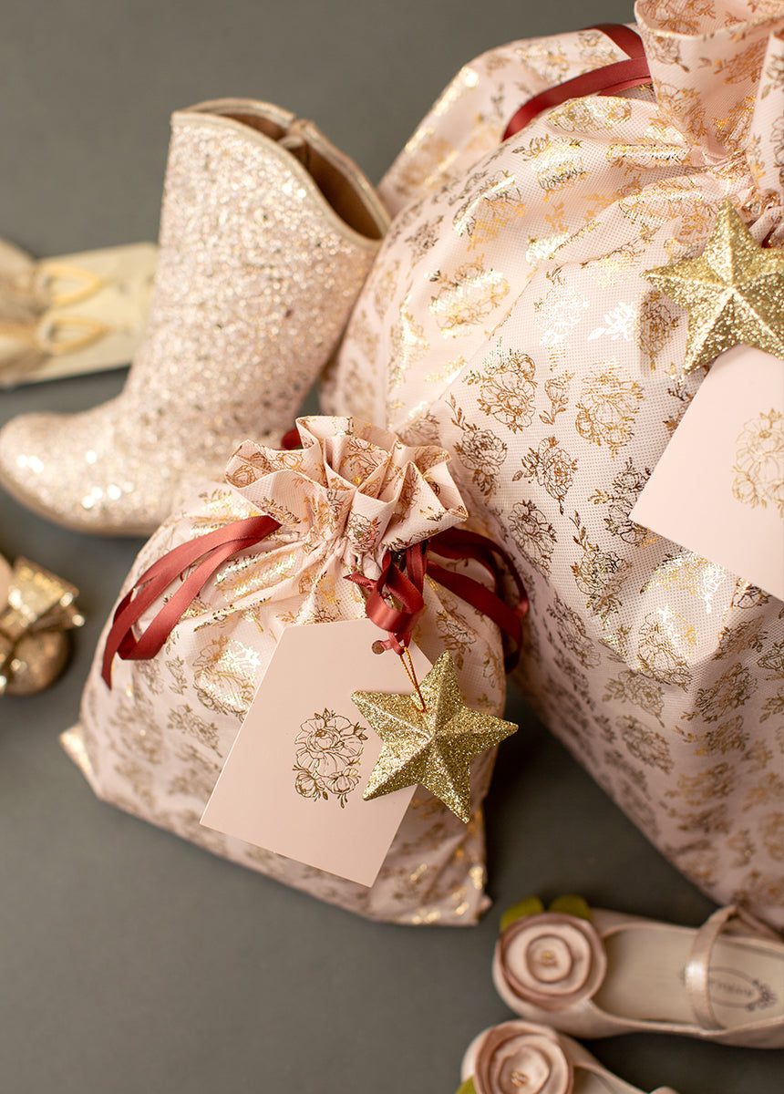 Gift options, wraps, boxes, and more