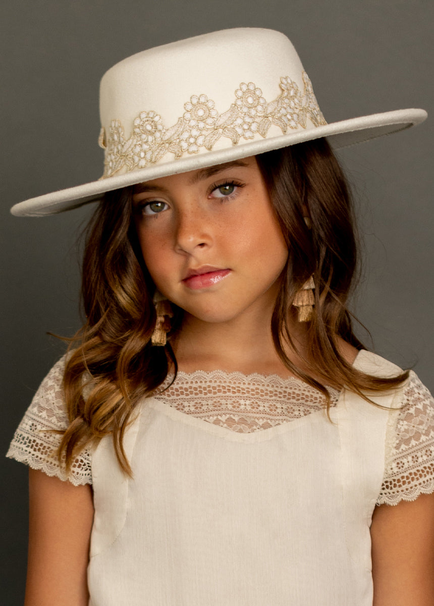 Hallie Hat in Cream