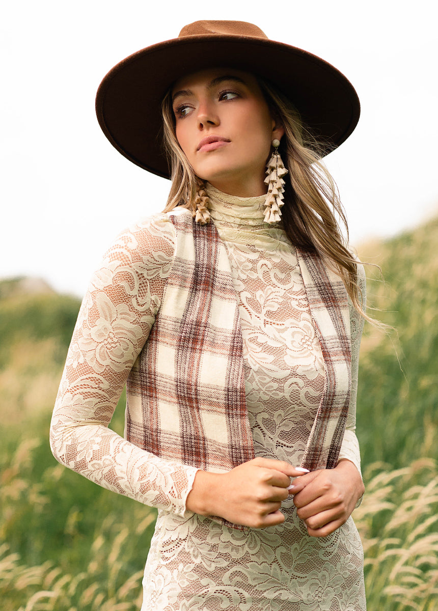 Samara Dress in Ecru