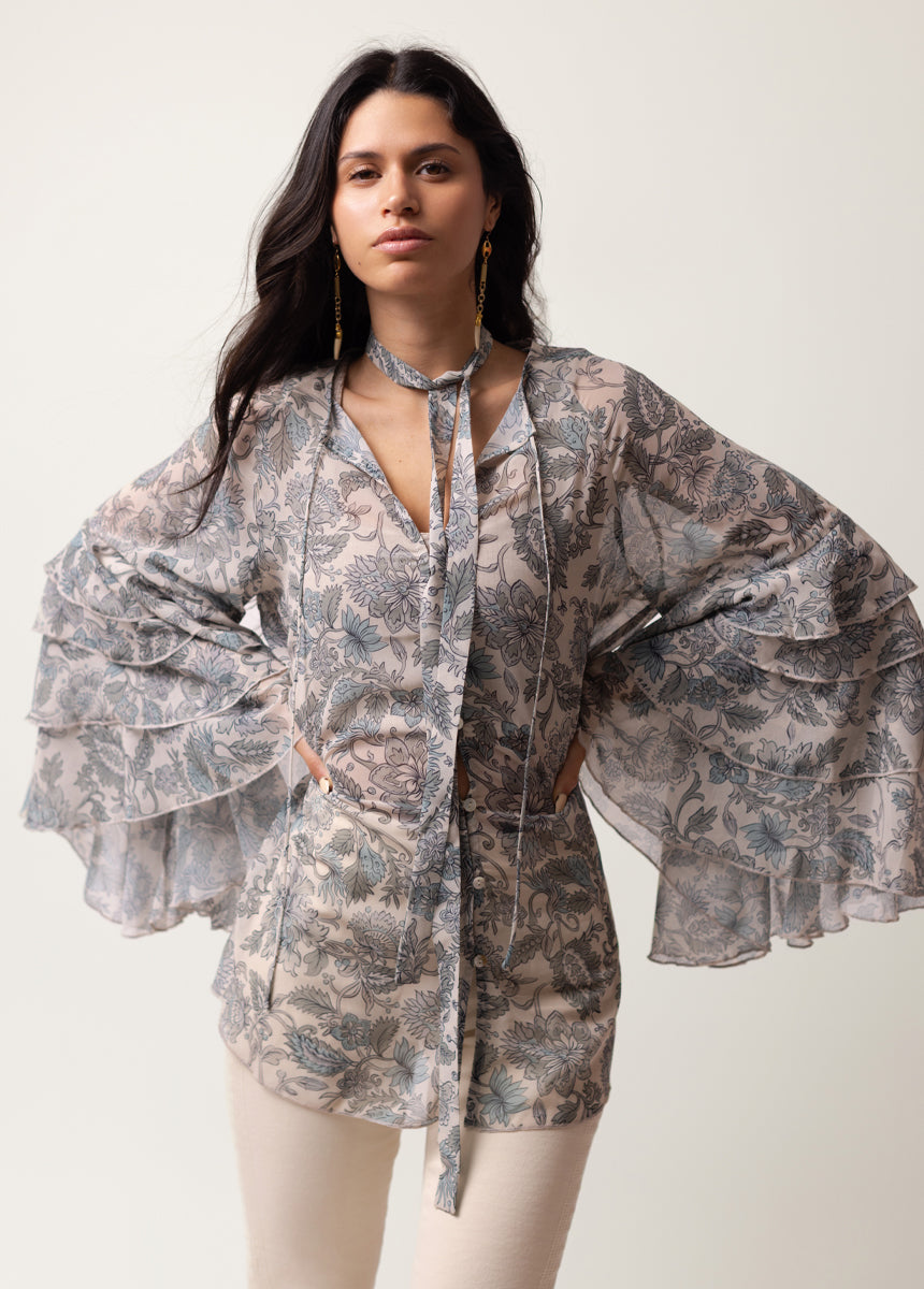 Innessa Top in Whisper Blue Floral