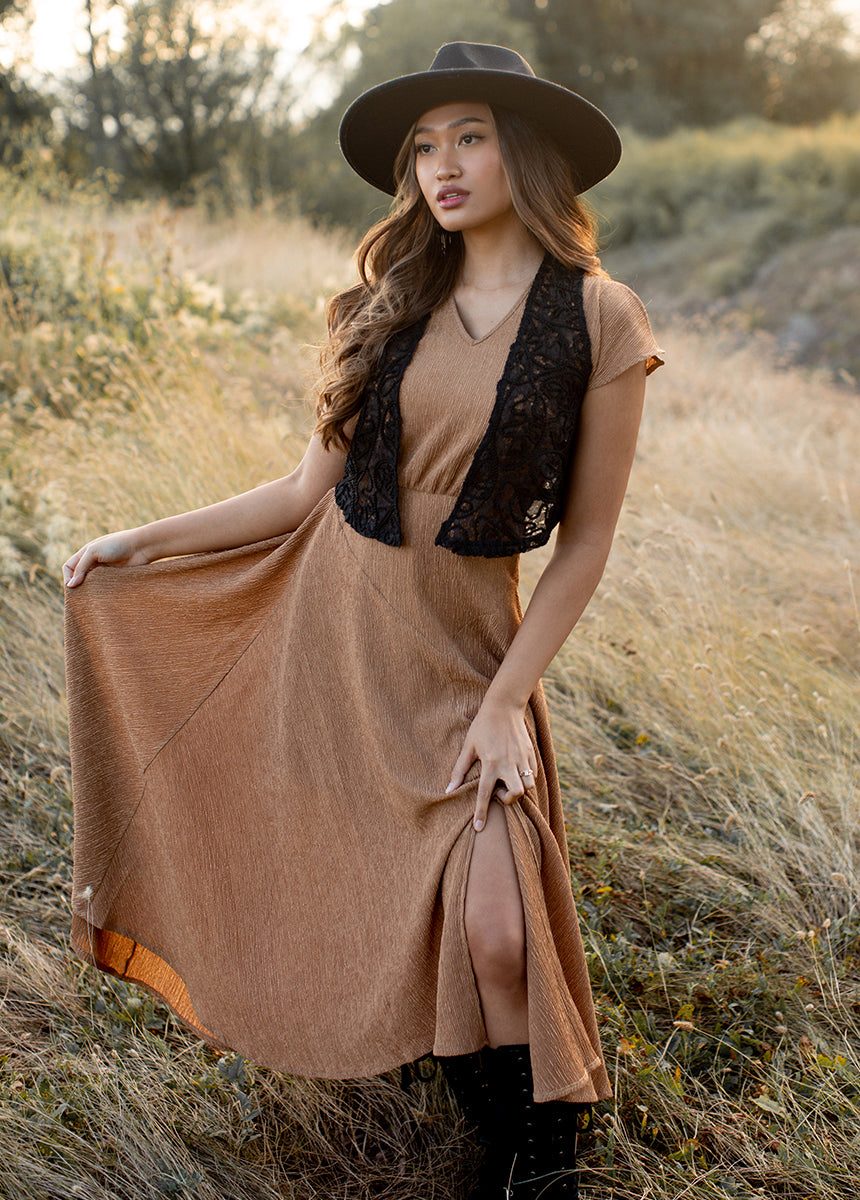 Jessah Dress in Warm Camel