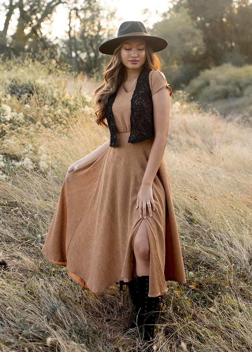 Jessah Dress in Warm Camel