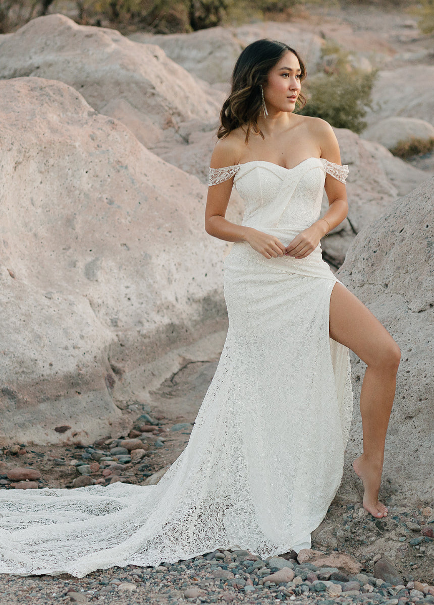 Jianna Bridal Gown in Lily