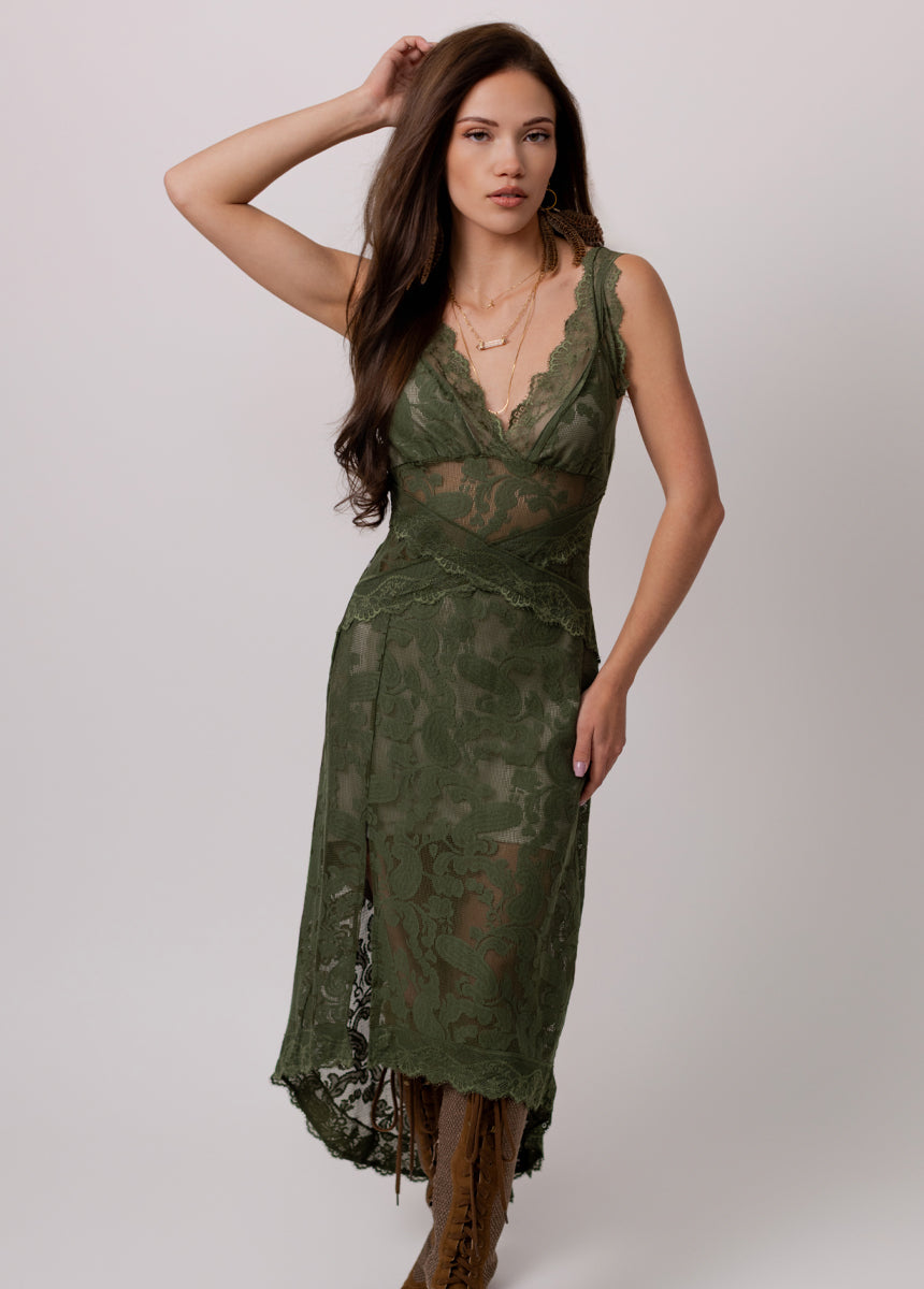 joyfolie lace dress Desyree Dress in Scarlet Lace XS