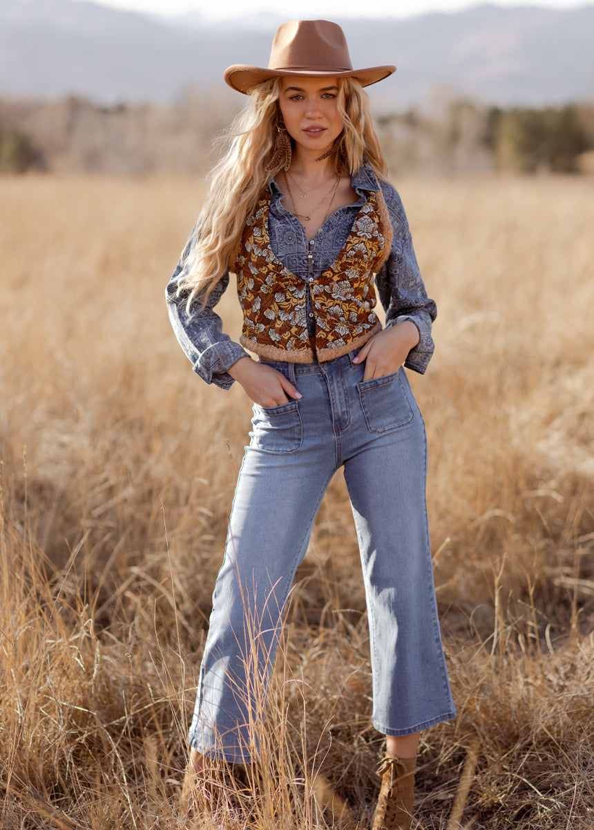 Avina Crop Denim in Light Indigo