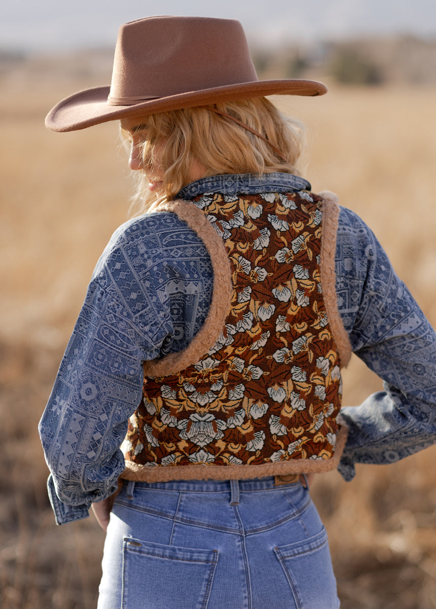 Justina Vest in Brown Multi