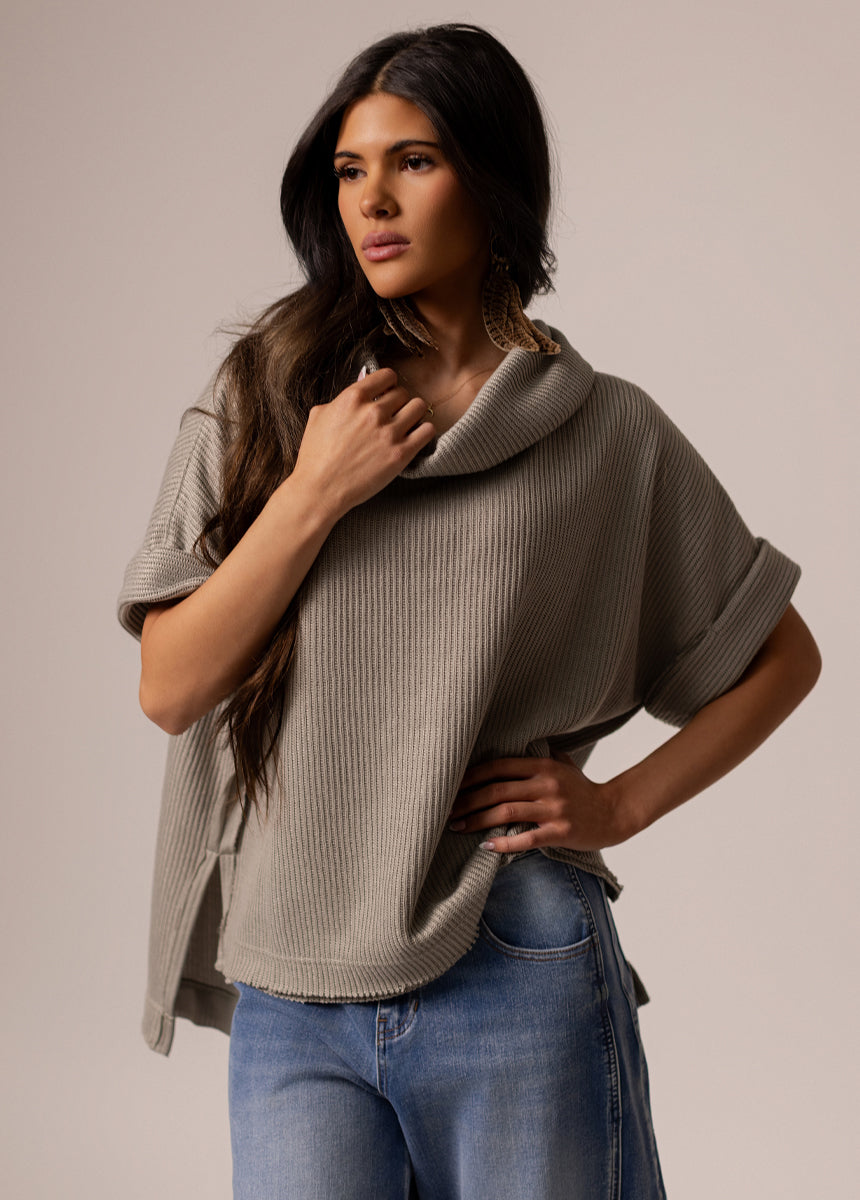 Laynie Top in Grey