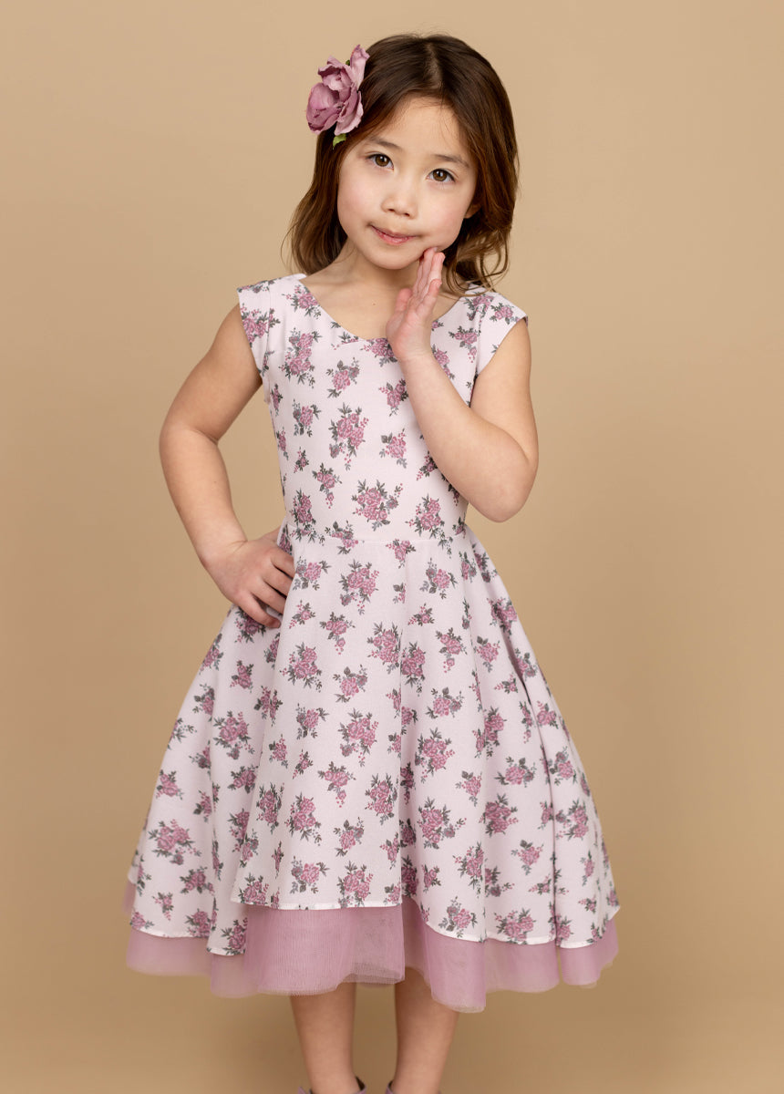 Joyfolie Girls Lezah Petticoat Prom Maxi Boho Dress in Lilac Ditsy Floral, Size 3 Joyfolie Girls Lezah Petticoat Prom Maxi Boho Dress in Lilac Ditsy Floral, Size 3
