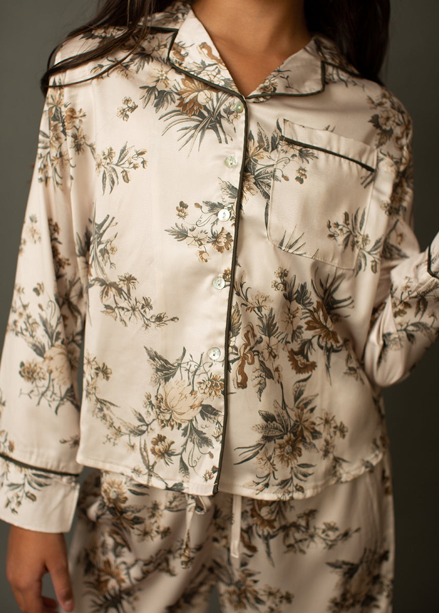 Lyanne PJ Set in Neutral Floral