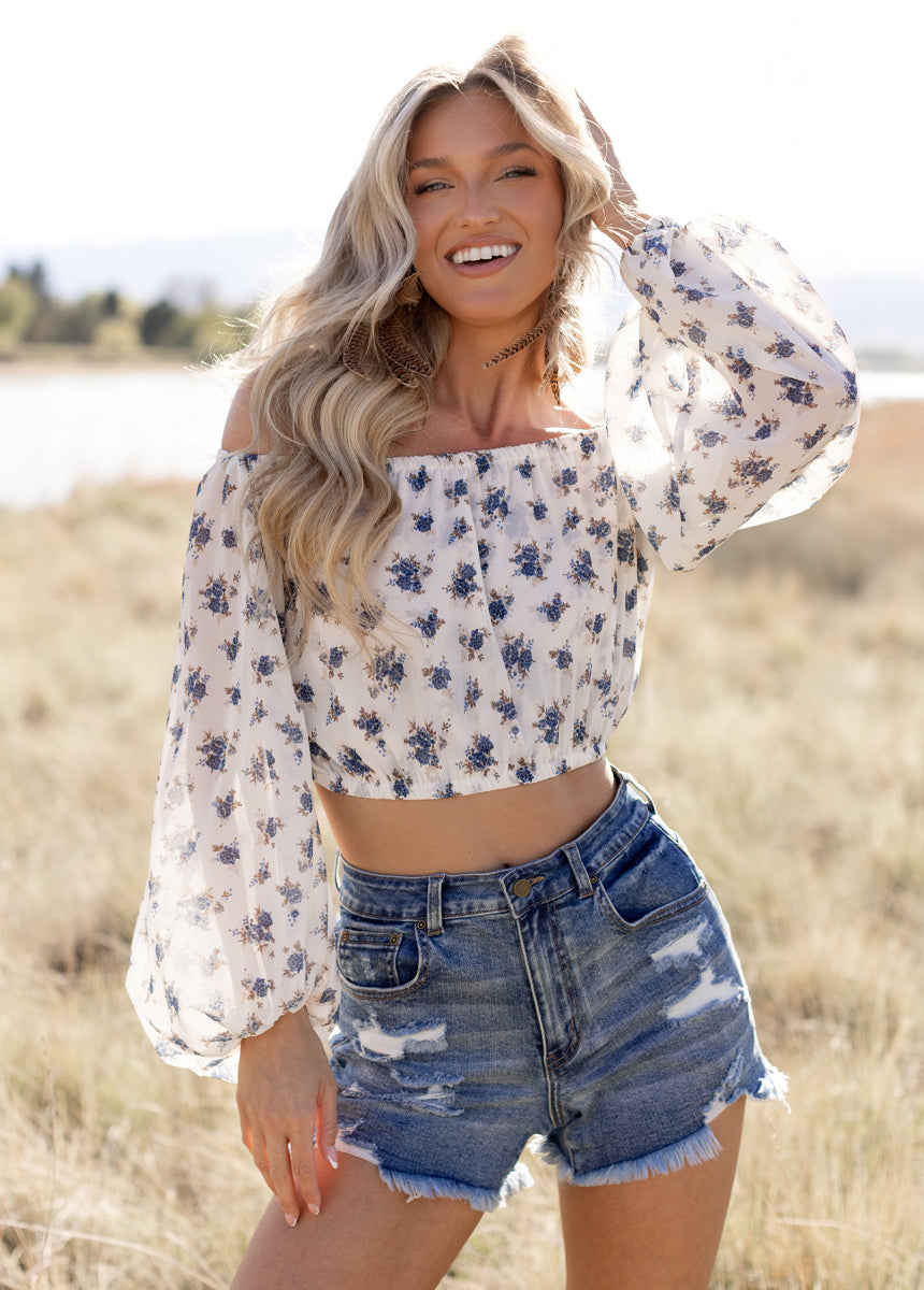 Magali Top in Cream Ditsy Floral - Joyfolie