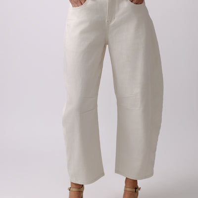 Miraya Barrel Jean in Ecru